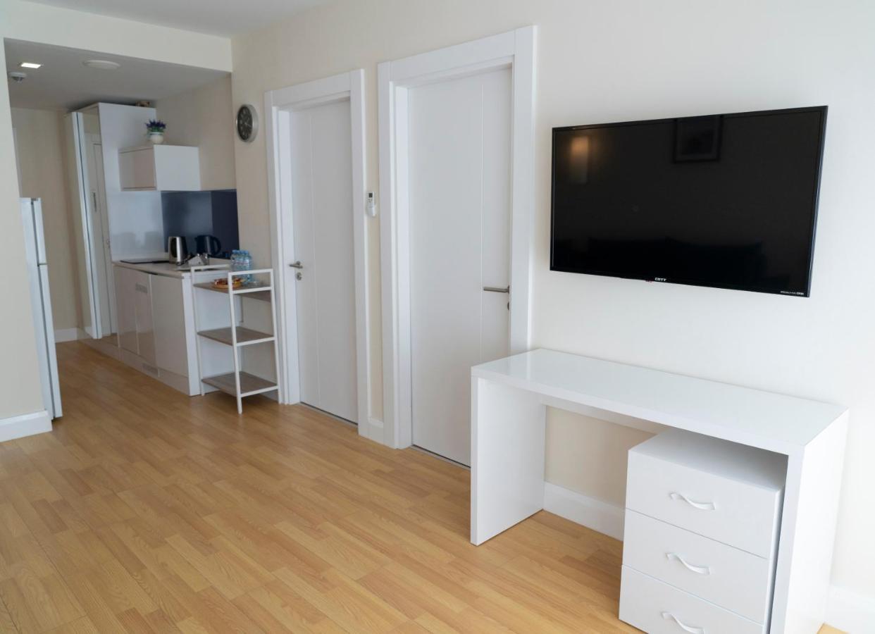 Luxury Sea View Orbi City Batoemi Buitenkant foto