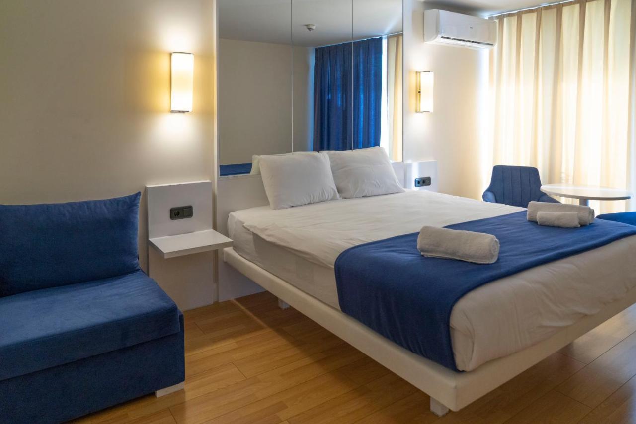Luxury Sea View Orbi City Batoemi Buitenkant foto