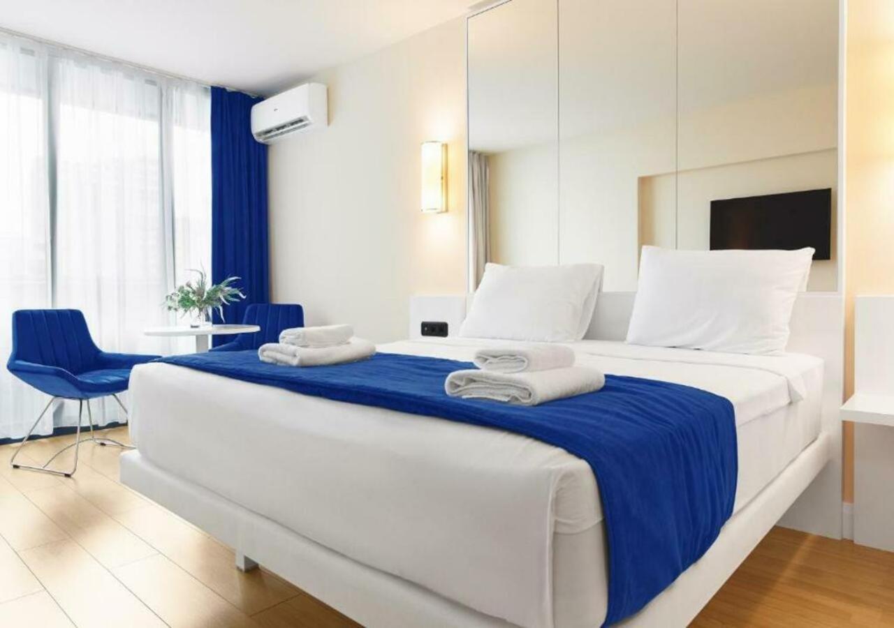 Luxury Sea View Orbi City Batoemi Buitenkant foto